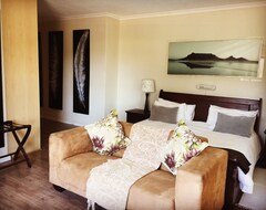 Hotel Woodbridge Lodge (Milnerton, South Africa)
