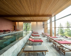 Otel Vigilius Mountain Resort (Lana, İtalya)
