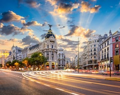 Bed & Breakfast La Reina de Gran Via - PARKING TPH (Madrid, Tây Ban Nha)