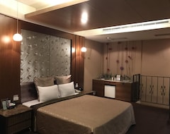 Hotel Bi Yun Tian Motel - Pingzhen (Pingzhen City, Tajvan)