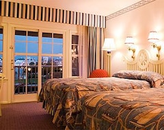 Otel Disney's Yacht Club Resort (Lake Buena Vista, ABD)