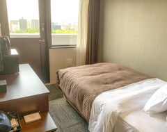 Hotel Livemax Sendai Hirosedori (Sendai, Japonya)