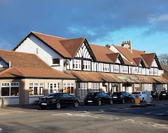 Khách sạn Panmure Arms Hotel (Edzell, Vương quốc Anh)
