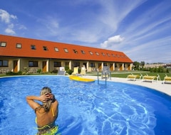 Resort SunStar (Rewal, Ba Lan)