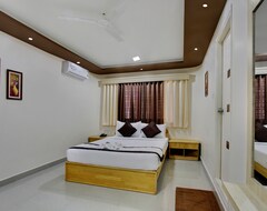 Hotel OYO 11051 Comforts (Bangalore, Indien)