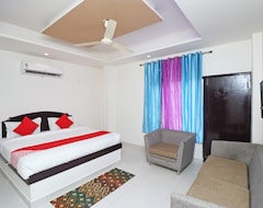 Khách sạn OYO 39699 Hotel Balaka International (Shantiniketan, Ấn Độ)
