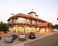 Khách sạn Moinho Itália Hotel (Campos do Jordão, Brazil)