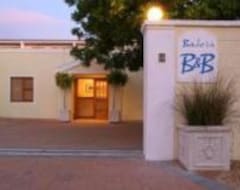Hotel Baleia Guest Lodge (Hermanus, South Africa)