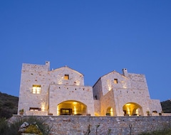 LIMENI INN BOUTIQUE HOTEL ADULTS ONLY +12 (Limeni, Greece)