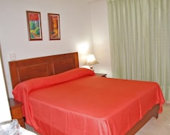 Khách sạn Hotel Century Plaza (Santiago, Cộng hòa Dominica)
