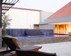 Aveta Hotel Malioboro (Yogyakarta, Endonezya)