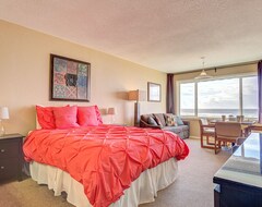Casa/apartamento entero Dock Cousteau' 3Rd Floor Condo, Sleeps 6, Pool, Sauna, Stunning Views! (Lincoln City, EE. UU.)