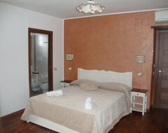Hotel Al Vicolo Del Cilento (Felitto, Italija)