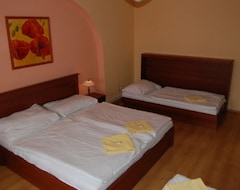 Hotel Akat (Praga, República Checa)