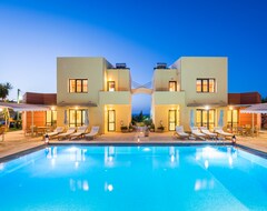 Khách sạn Daphnis Villas (Pyrgos Psilonerou, Hy Lạp)
