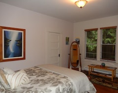 Guesthouse Mountain Meadows Inn & Chalet Suites (Randle, USA)