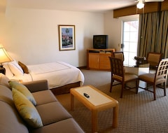 Hotel Palm Desert 2 BR w/ Pool, Jacuzzi, Grills, Fitness Center & More! (Palm Desert, EE. UU.)
