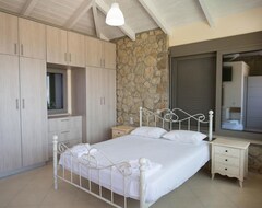 Hotel Silencio Luxury Homes (Karya, Greece)
