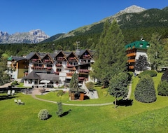 Otel Il Piccolo Dolomiti Resort (Andalo, İtalya)