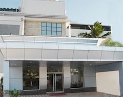 OYO 1443 Hotel Mount Heera (Chennai, Indija)