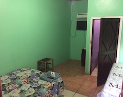 Hotel G's Place (Roatán, Honduras)
