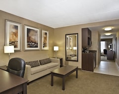 Holiday Inn Express Kingston Central, an IHG Hotel (Kingston, Canada)