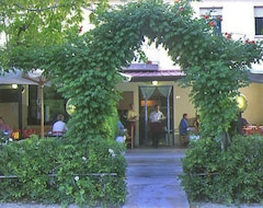 Khách sạn Il Triangolo (Roseto degli Abruzzi, Ý)