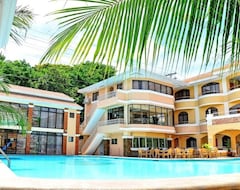 فندق بوراكاي هوليداي ريزورت (بالاباج, الفلبين)