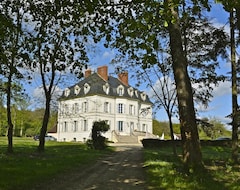 Khách sạn Domaine Du Roncemay Les Collectionneurs (Aillant-sur-Tholon, Pháp)