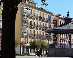 Otel Plaza Pombo (Santander, İspanya)