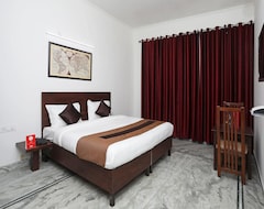 Hotel OYO 10888 Aastha Residency (Faridabad, Indija)