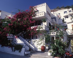 فندق Fevro (آغيا غاليني, اليونان)
