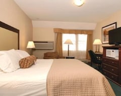 Khách sạn Best Western Plus Emerald Isle Hotel (Sidney, Canada)
