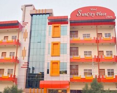 Khách sạn Suncity Palace (Shekhawati, Ấn Độ)
