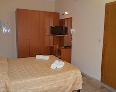 Khách sạn Hotel Karin (Rimini, Ý)