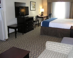 Holiday Inn Express & Suites Butler, an IHG Hotel (Butler, USA)