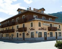 Hotel Residence Du Commerce (Oulx, Italy)