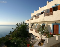 Khách sạn Hotel Albatros (Ammoopi, Hy Lạp)