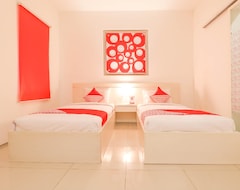 OYO 1489 Simona Hotel (Bangli, Endonezya)