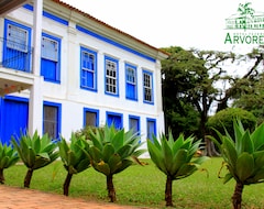 Khách sạn Arvoredo (Barra do Piraí, Brazil)