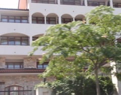 Khách sạn Helena Park Hotel (Sunny Beach, Bun-ga-ri)