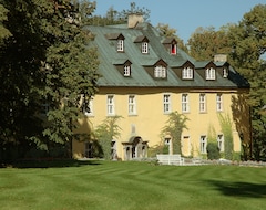 Hotelli Hotel Pałac Staniszów (Jelenia Góra, Puola)