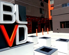 The Blvd Hotel & Suites (Hollywood, ABD)
