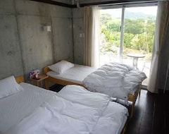 Hotel Hibis Resort (Nakijin, Japón)