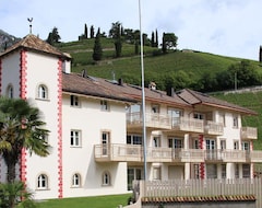 Khách sạn Überbacherhof (Tramin an der Weinstrasse, Ý)