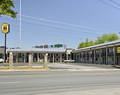 Hotel Super 8 By Wyndham San Antonio Pearl District Downtown (San Antonio, Sjedinjene Američke Države)