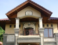 Otel Puri Pondok Dawa Villa (Kuta, Endonezya)