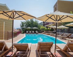 Otel GreKa Ionian Suites (Agia Efimia, Yunanistan)