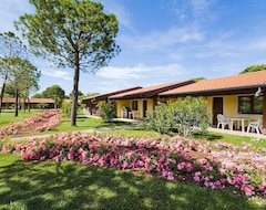 Khách sạn Campeggio Del Garda (Peschiera del Garda, Ý)