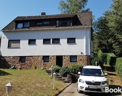 Toàn bộ căn nhà/căn hộ Rentrisch Am Waldrand (Sankt Ingbert, Đức)